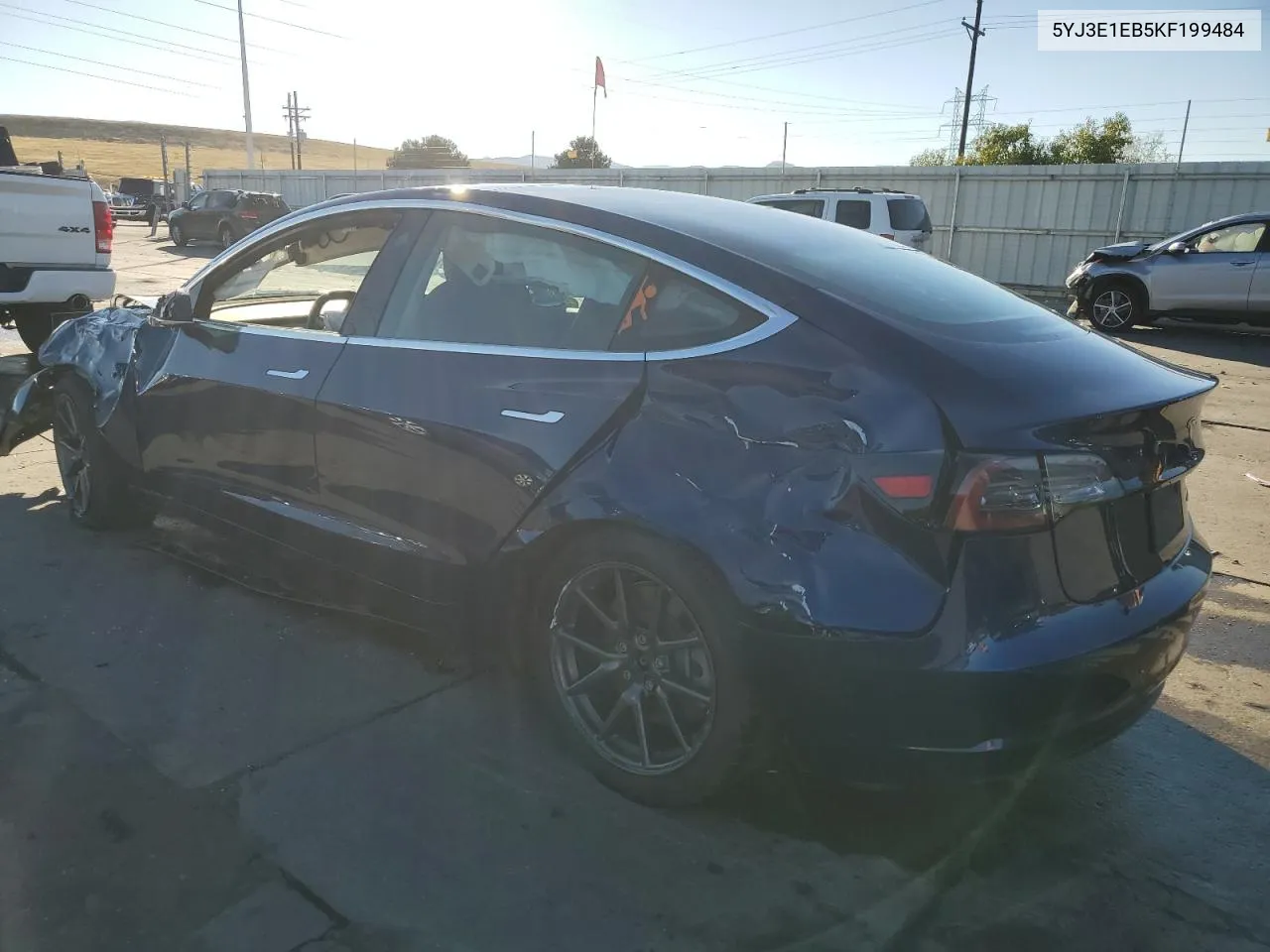 2019 Tesla Model 3 VIN: 5YJ3E1EB5KF199484 Lot: 72232694