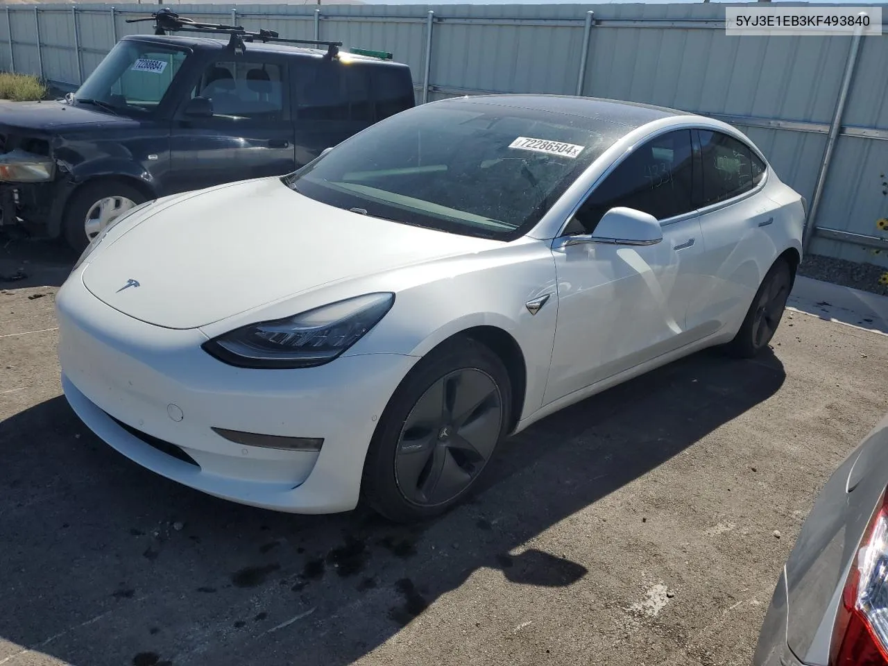 2019 Tesla Model 3 VIN: 5YJ3E1EB3KF493840 Lot: 72286504