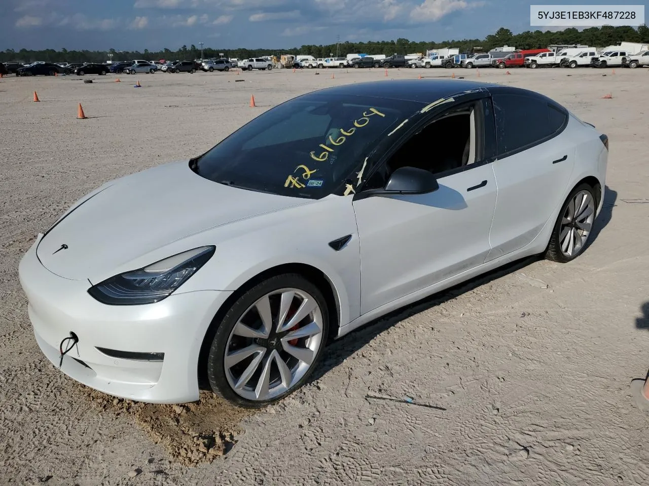 5YJ3E1EB3KF487228 2019 Tesla Model 3