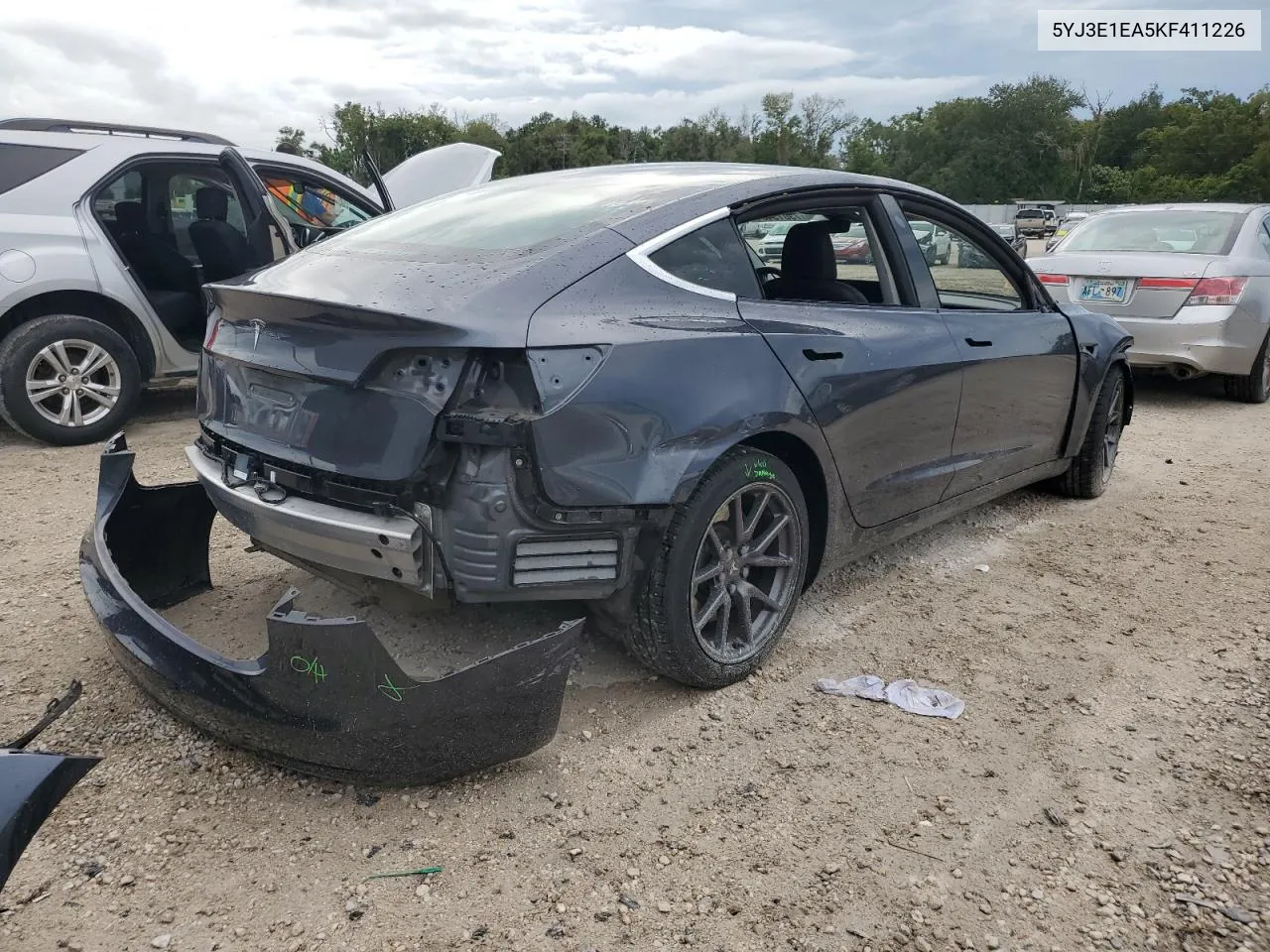 5YJ3E1EA5KF411226 2019 Tesla Model 3