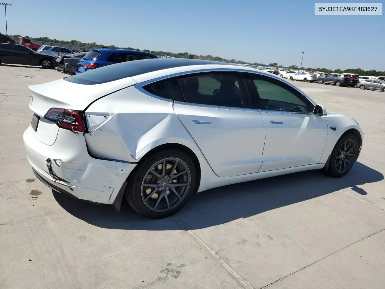 5YJ3E1EA9KF483627 2019 Tesla Model 3