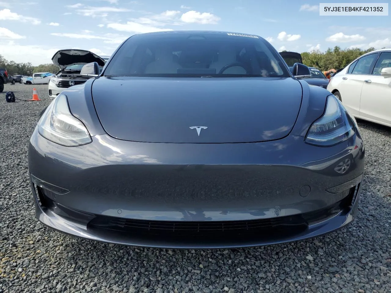 2019 Tesla Model 3 VIN: 5YJ3E1EB4KF421352 Lot: 74846964