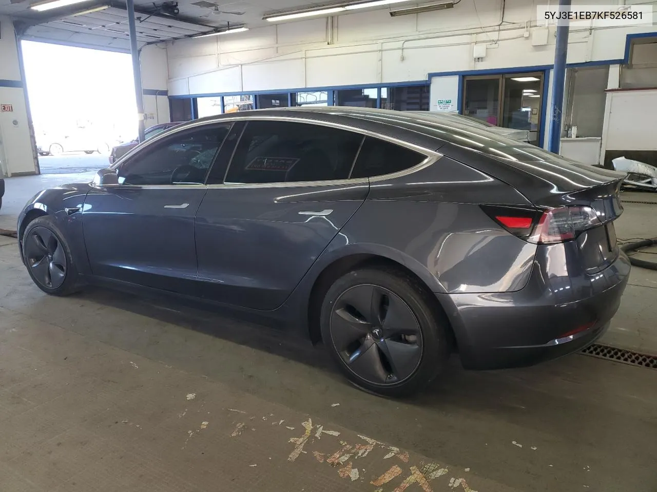 2019 Tesla Model 3 VIN: 5YJ3E1EB7KF526581 Lot: 75142264