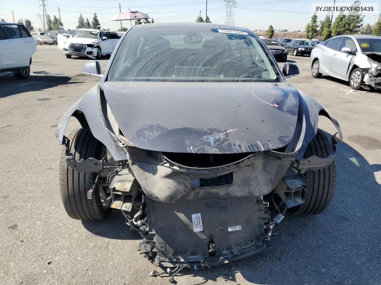 2019 Tesla Model 3 VIN: 5YJ3E1EA7KF425435 Lot: 75447594