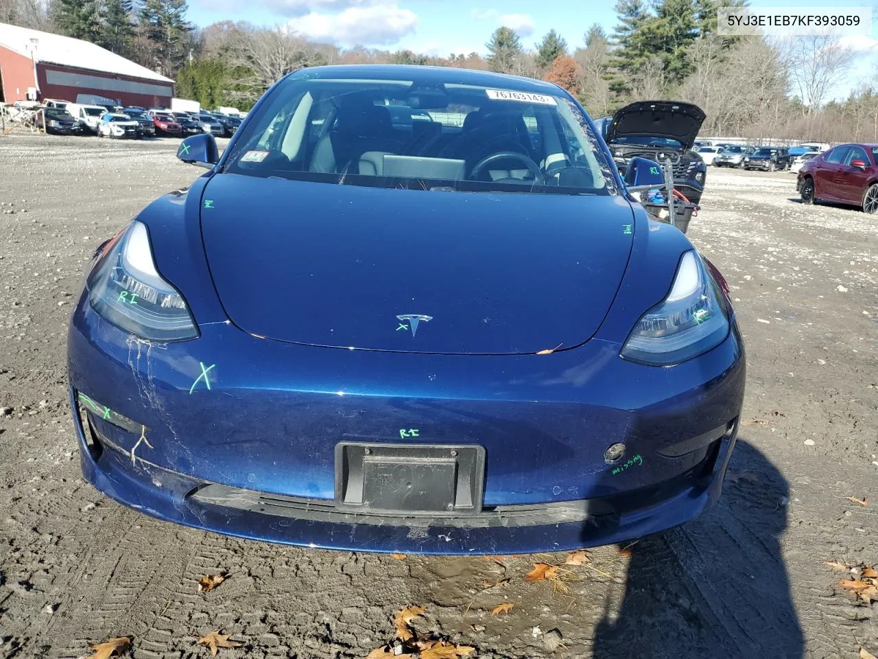 2019 Tesla Model 3 VIN: 5YJ3E1EB7KF393059 Lot: 76763143