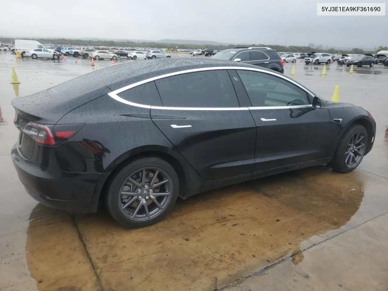 2019 Tesla Model 3 VIN: 5YJ3E1EA9KF361690 Lot: 79833874