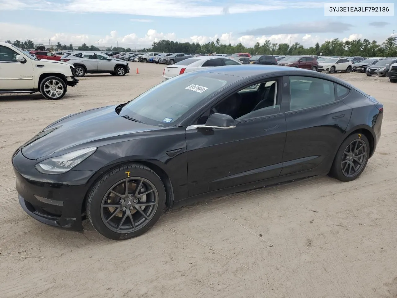 2020 Tesla Model 3 VIN: 5YJ3E1EA3LF792186 Lot: 69521944