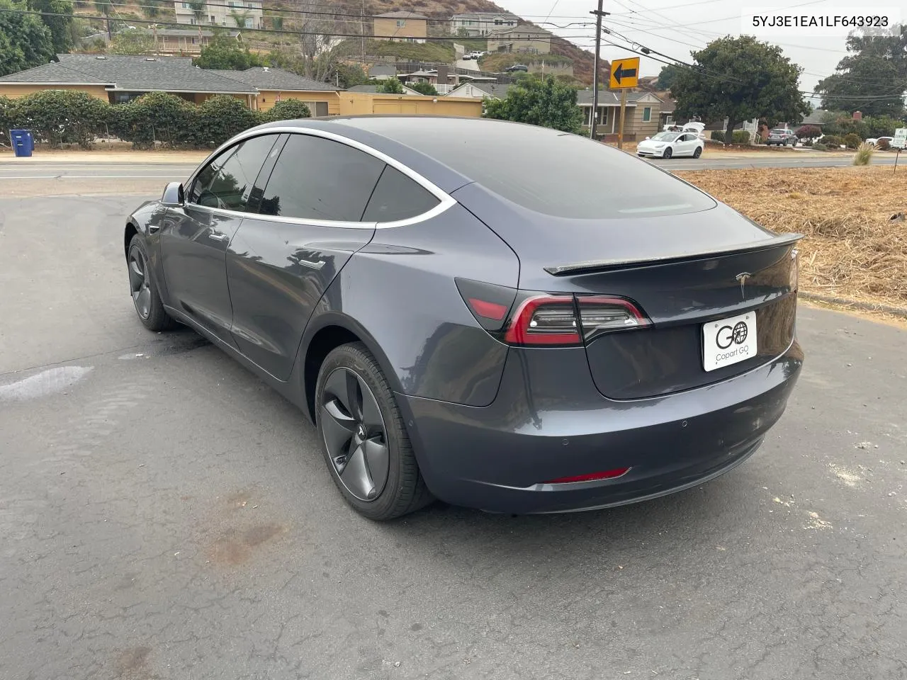 2020 Tesla Model 3 VIN: 5YJ3E1EA1LF643923 Lot: 69980614