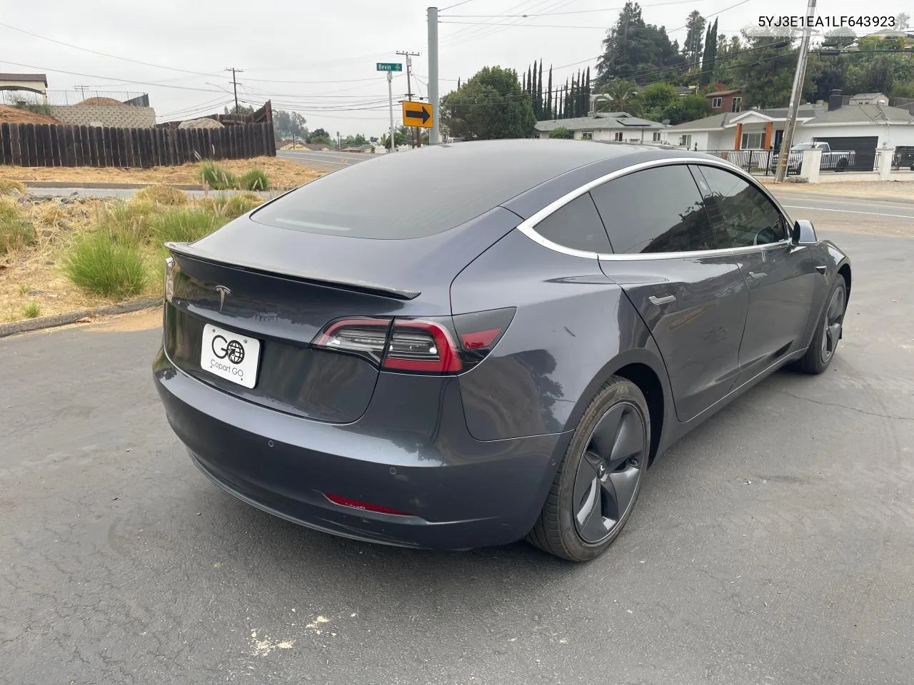 2020 Tesla Model 3 VIN: 5YJ3E1EA1LF643923 Lot: 69980614