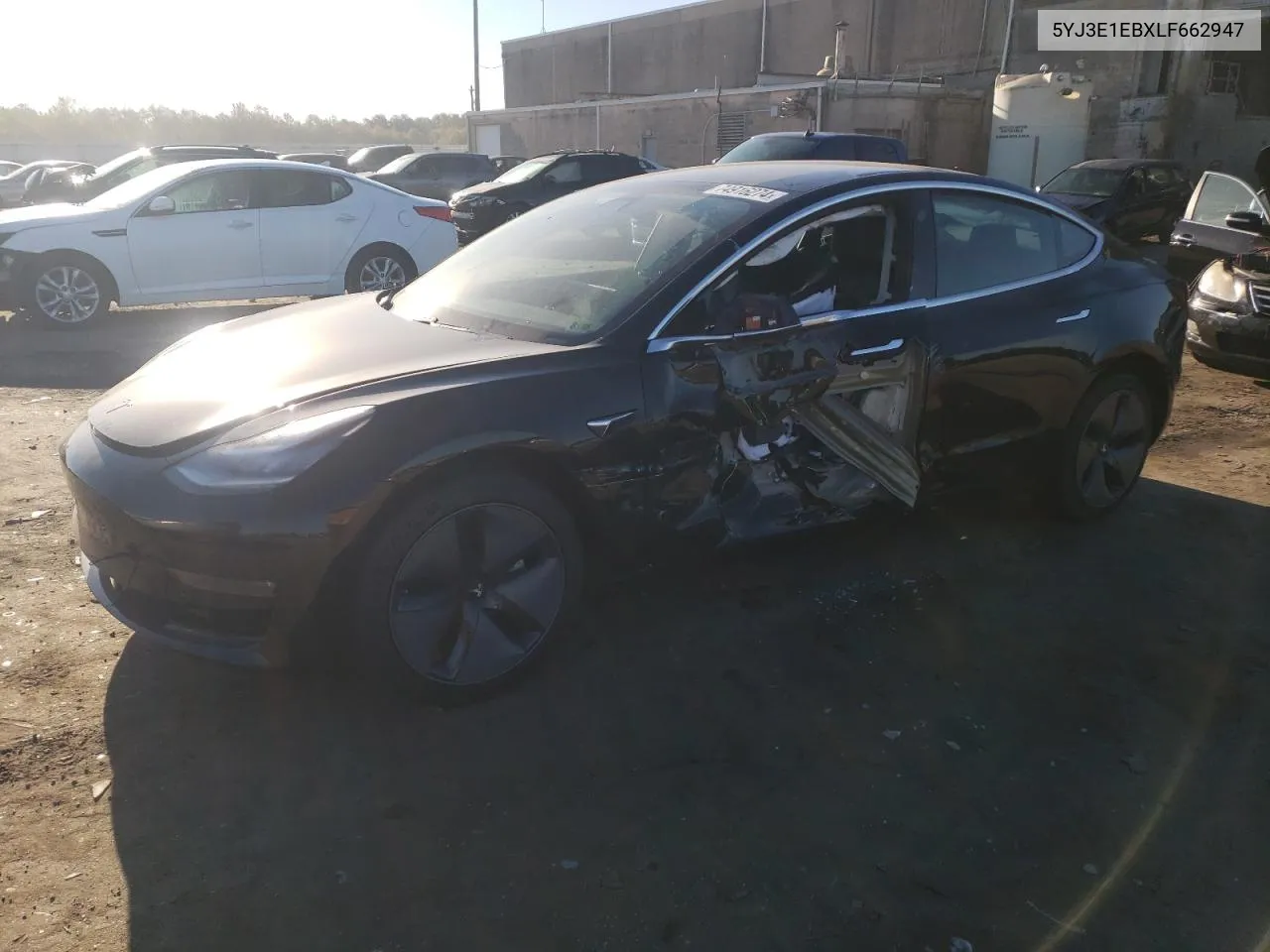 2020 Tesla Model 3 VIN: 5YJ3E1EBXLF662947 Lot: 74916274