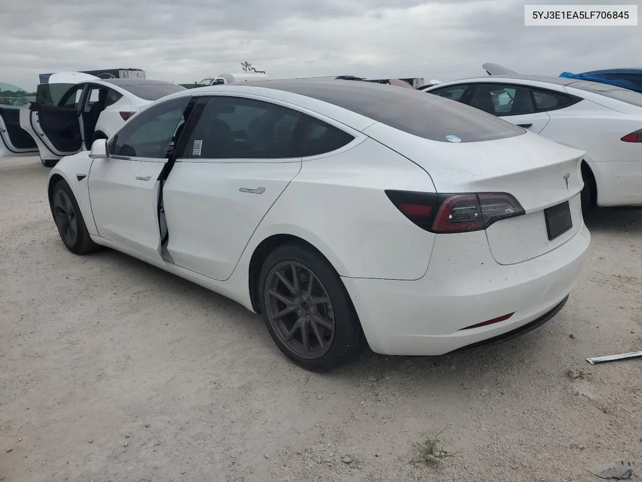 2020 Tesla Model 3 VIN: 5YJ3E1EA5LF706845 Lot: 75418604