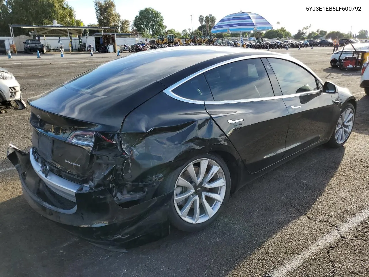 2020 Tesla Model 3 VIN: 5YJ3E1EB5LF600792 Lot: 75599114