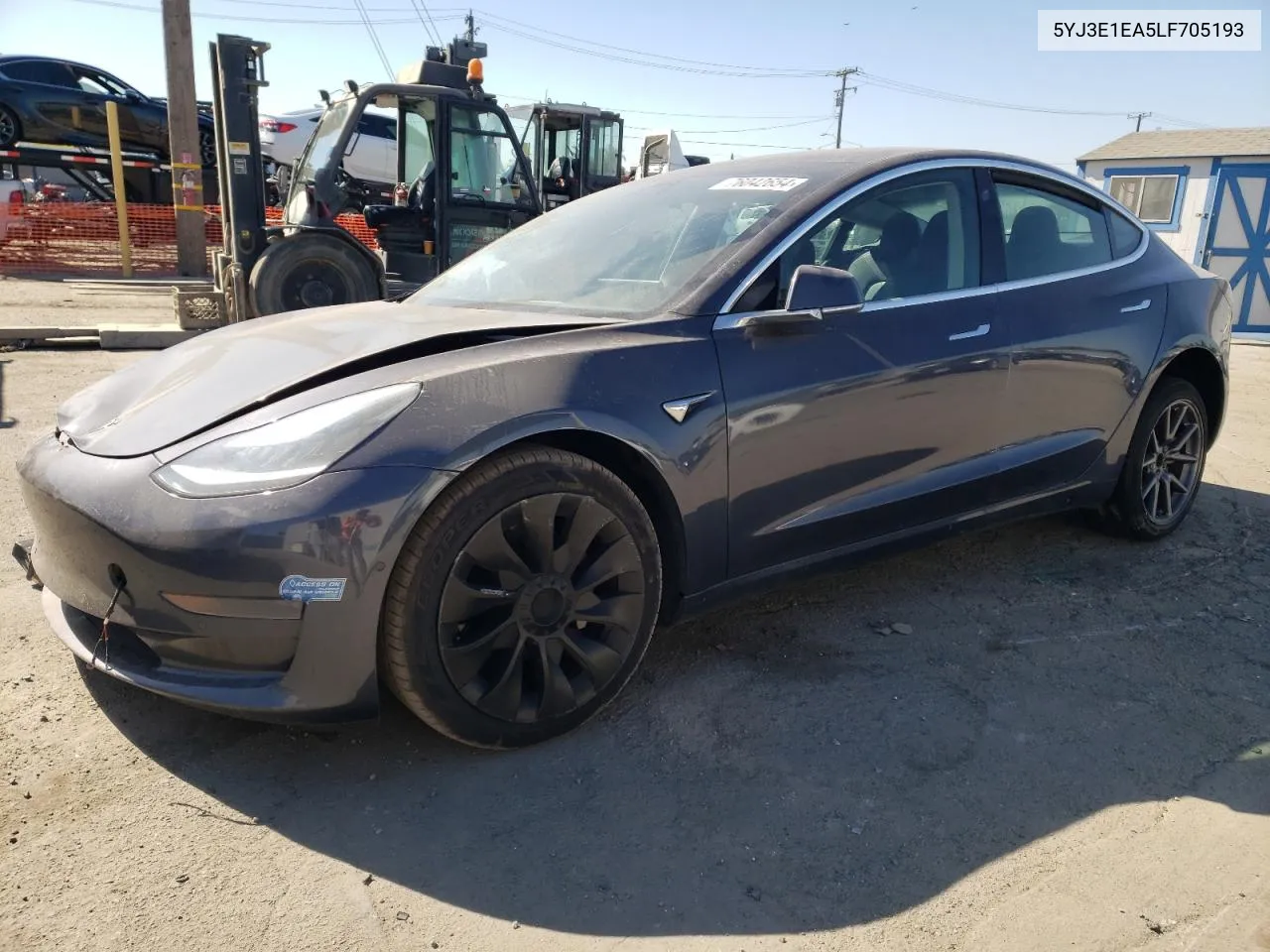 2020 Tesla Model 3 VIN: 5YJ3E1EA5LF705193 Lot: 76042654