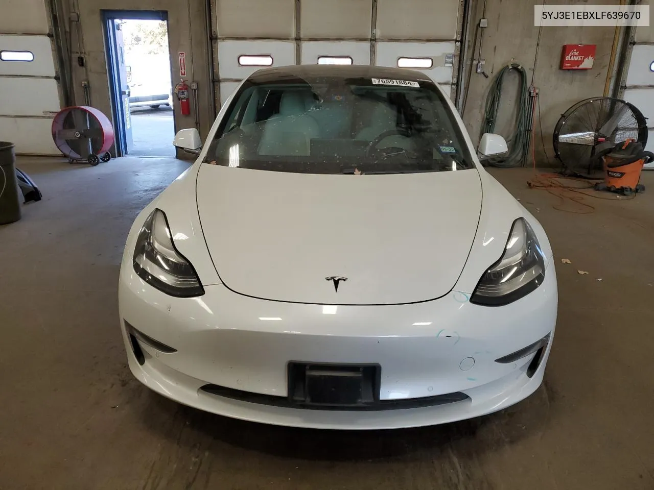 2020 Tesla Model 3 VIN: 5YJ3E1EBXLF639670 Lot: 76591884