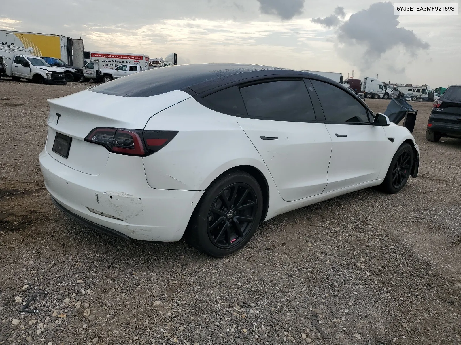 5YJ3E1EA3MF921593 2021 Tesla Model 3