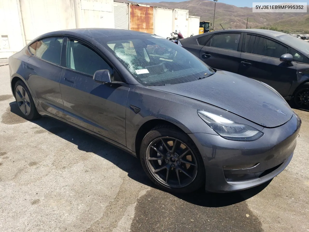 2021 Tesla Model 3 VIN: 5YJ3E1EB9MF995352 Lot: 66789384