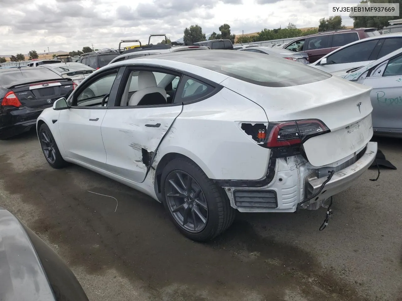 5YJ3E1EB1MF937669 2021 Tesla Model 3