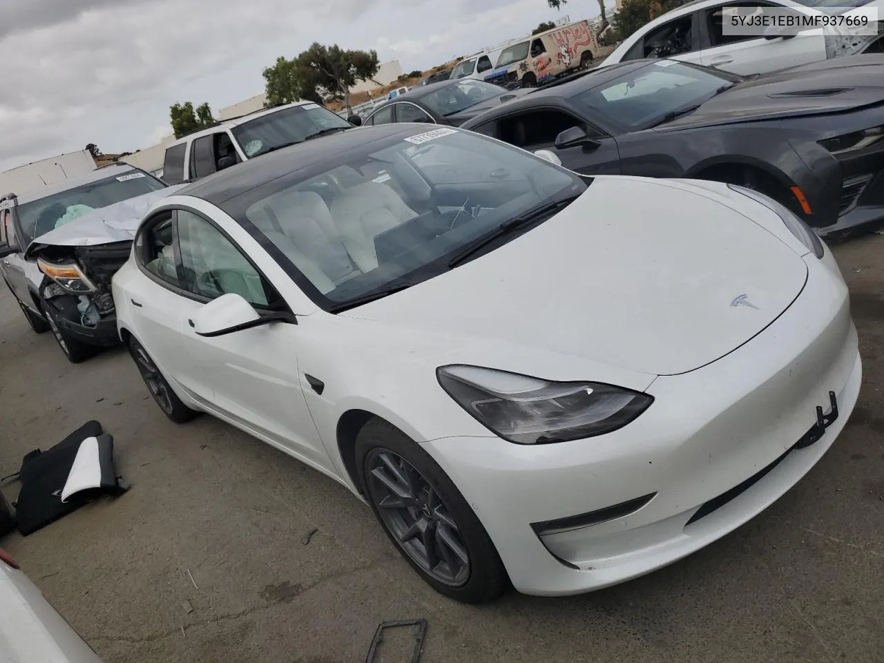 2021 Tesla Model 3 VIN: 5YJ3E1EB1MF937669 Lot: 67739444