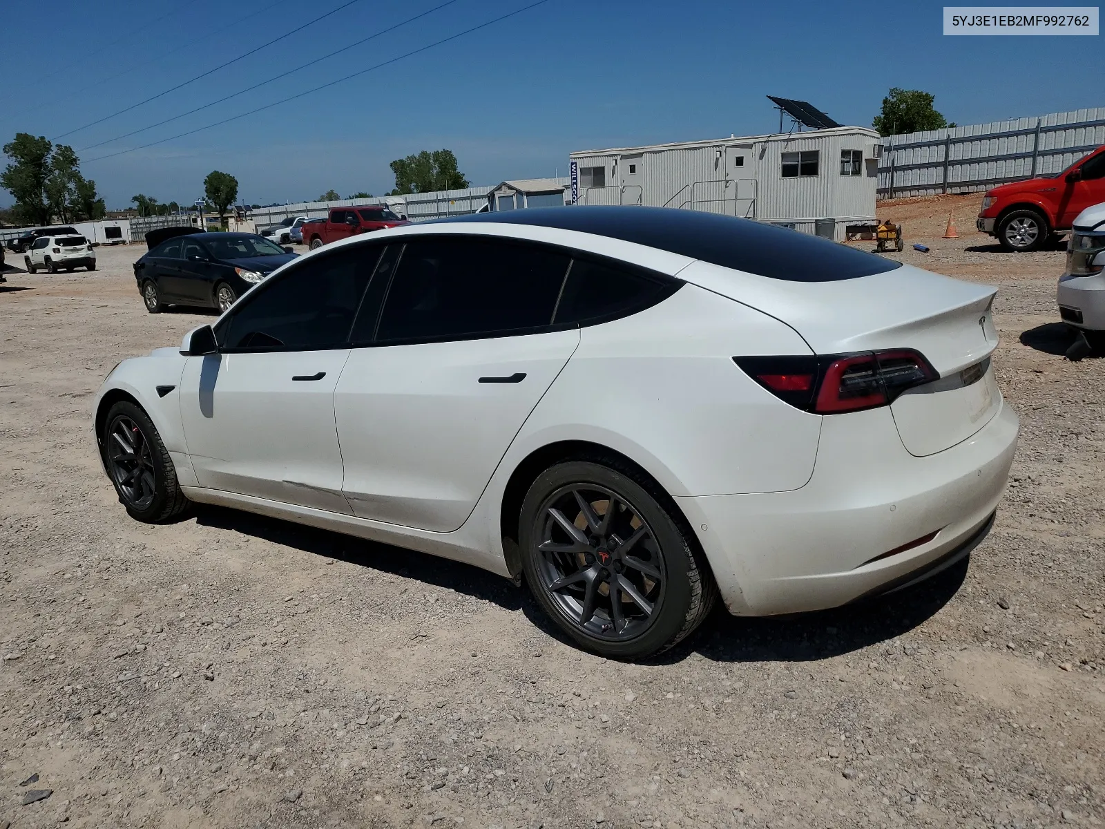 2021 Tesla Model 3 VIN: 5YJ3E1EB2MF992762 Lot: 67917994