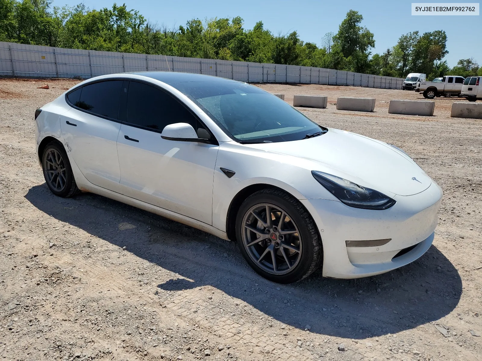 2021 Tesla Model 3 VIN: 5YJ3E1EB2MF992762 Lot: 67917994