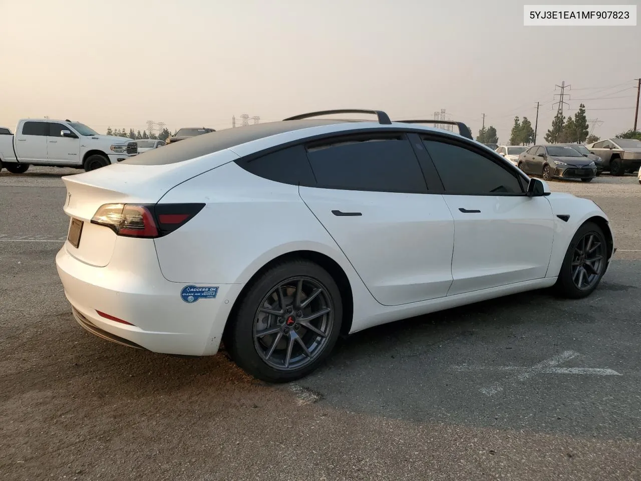 5YJ3E1EA1MF907823 2021 Tesla Model 3