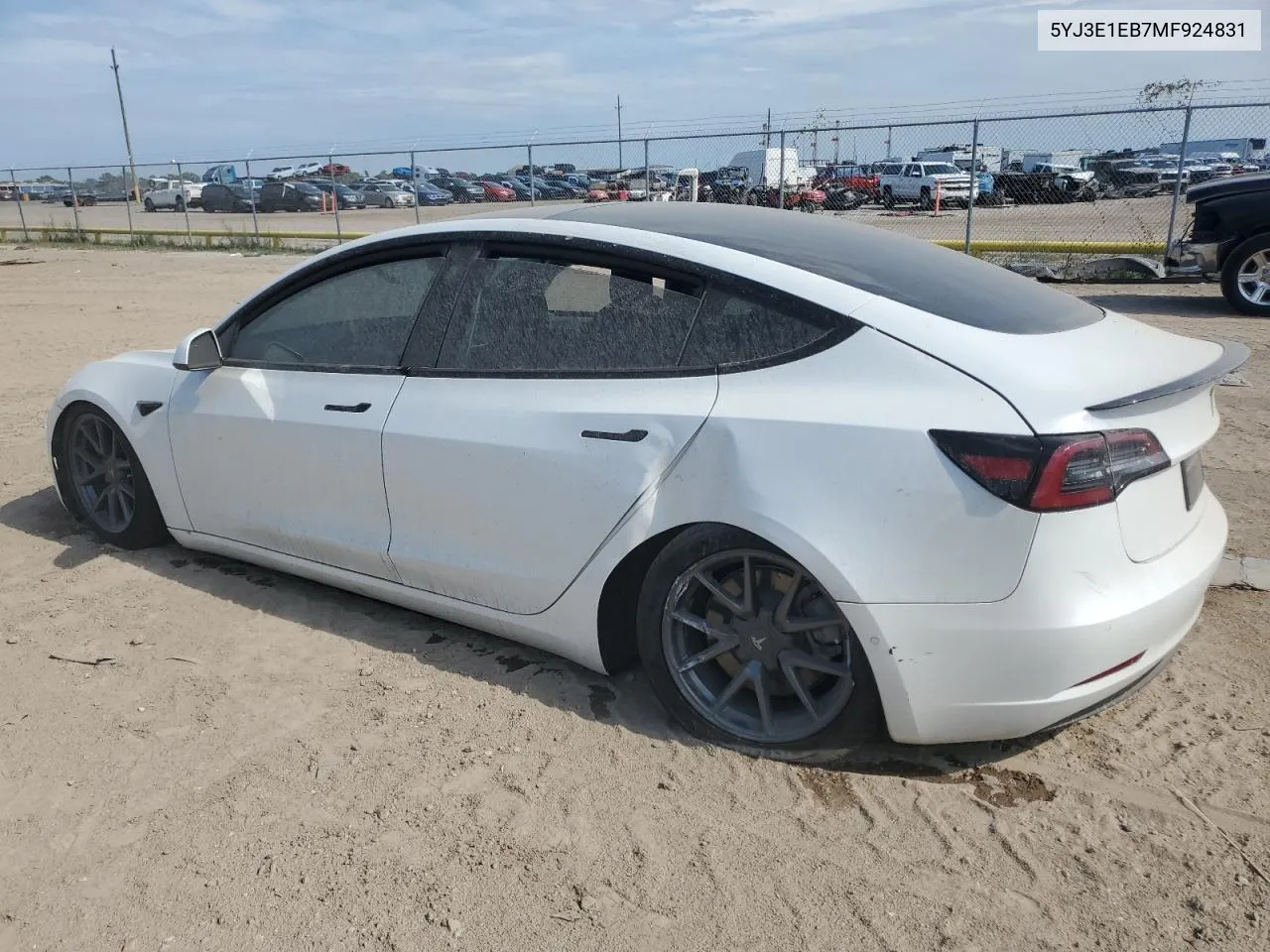 2021 Tesla Model 3 VIN: 5YJ3E1EB7MF924831 Lot: 71655744