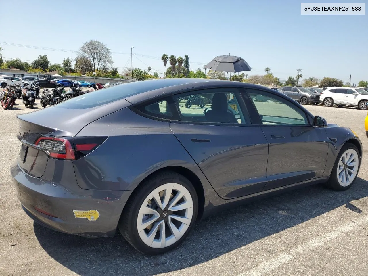 2022 Tesla Model 3 VIN: 5YJ3E1EAXNF251588 Lot: 52933914