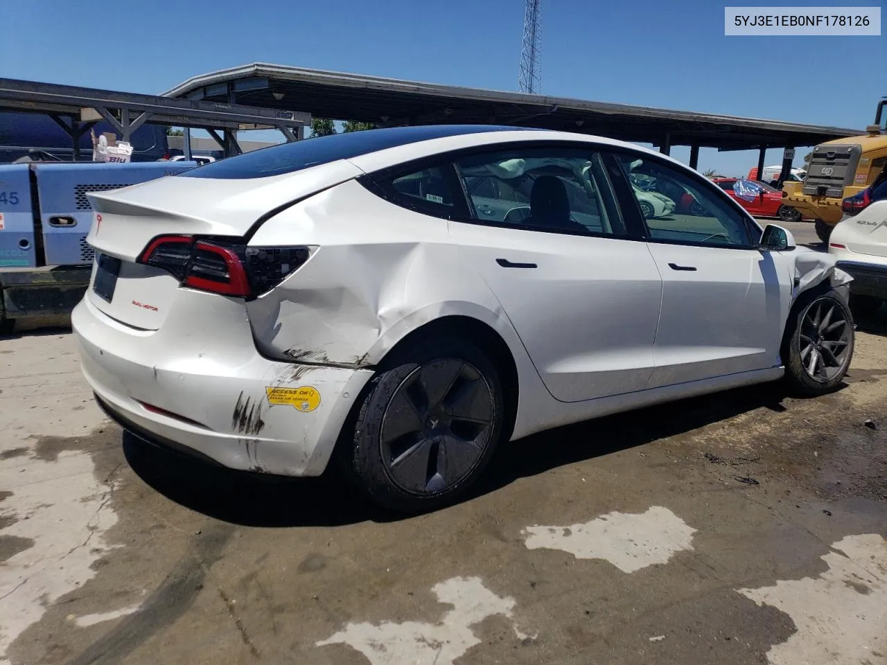 5YJ3E1EB0NF178126 2022 Tesla Model 3