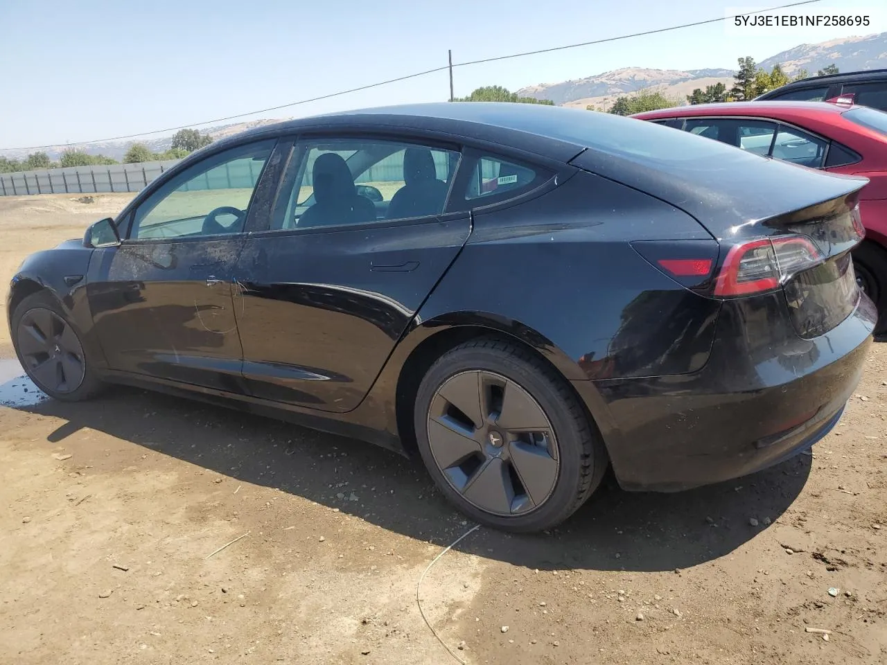 5YJ3E1EB1NF258695 2022 Tesla Model 3