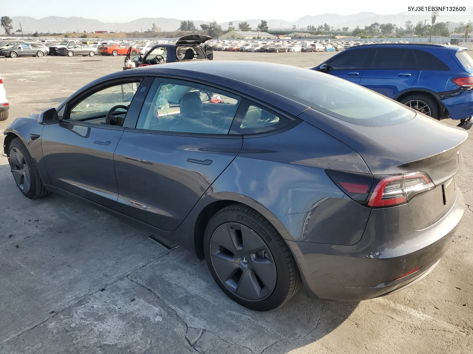 5YJ3E1EB3NF132600 2022 Tesla Model 3