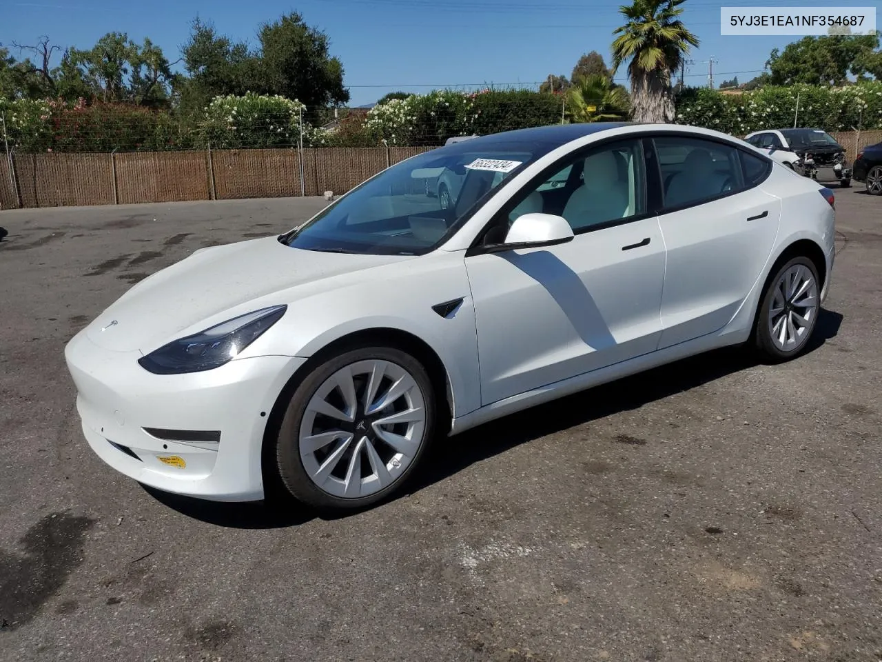 5YJ3E1EA1NF354687 2022 Tesla Model 3