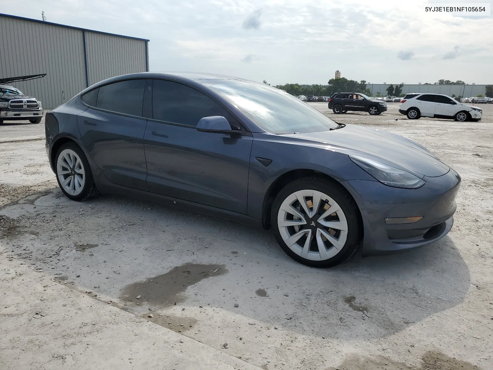 2022 Tesla Model 3 VIN: 5YJ3E1EB1NF105654 Lot: 66385564