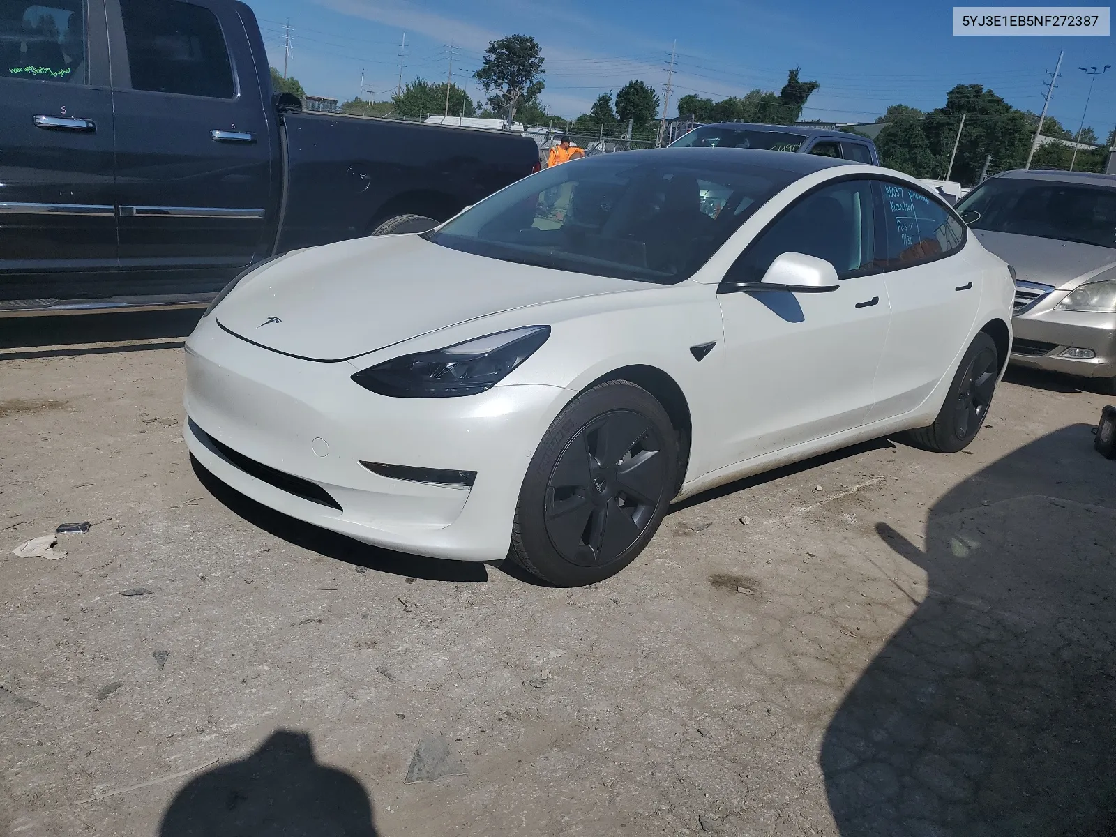 5YJ3E1EB5NF272387 2022 Tesla Model 3