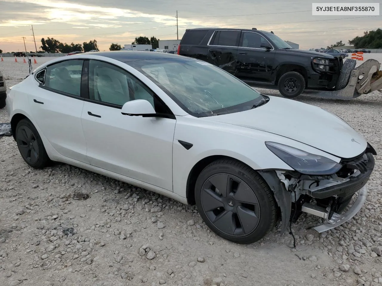 5YJ3E1EA8NF355870 2022 Tesla Model 3