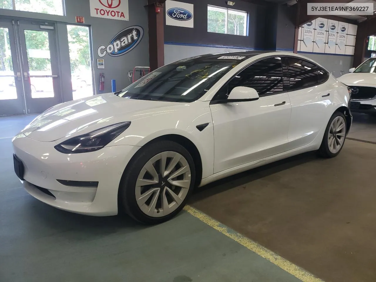 2022 Tesla Model 3 VIN: 5YJ3E1EA9NF369227 Lot: 70380974