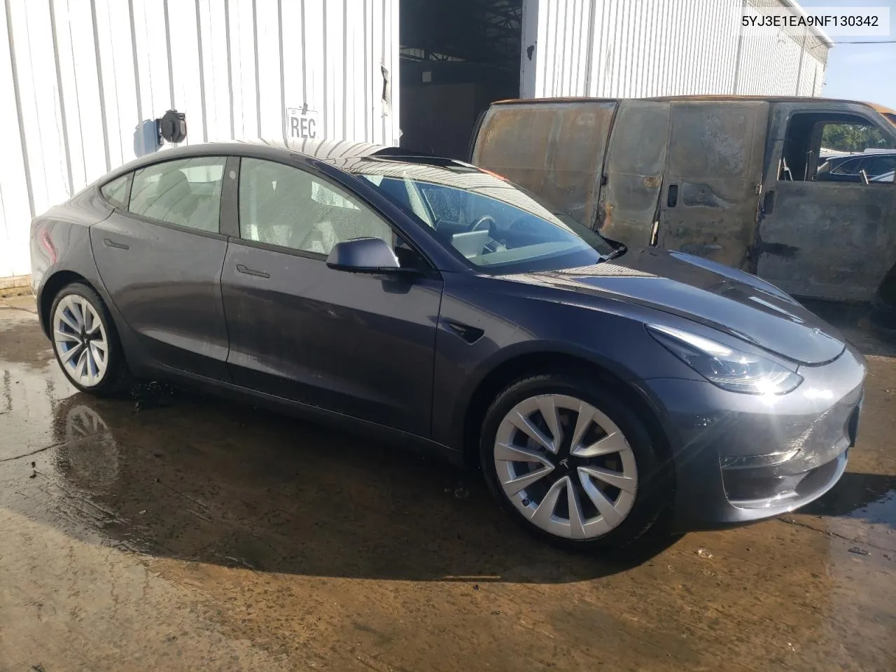 2022 Tesla Model 3 VIN: 5YJ3E1EA9NF130342 Lot: 70500374