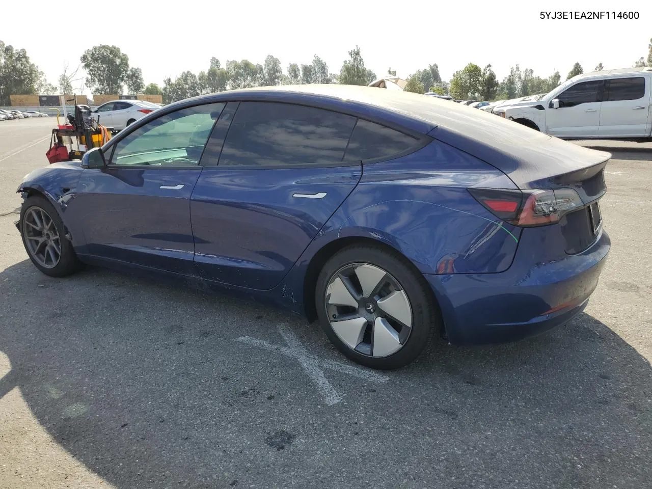 2022 Tesla Model 3 VIN: 5YJ3E1EA2NF114600 Lot: 70530024