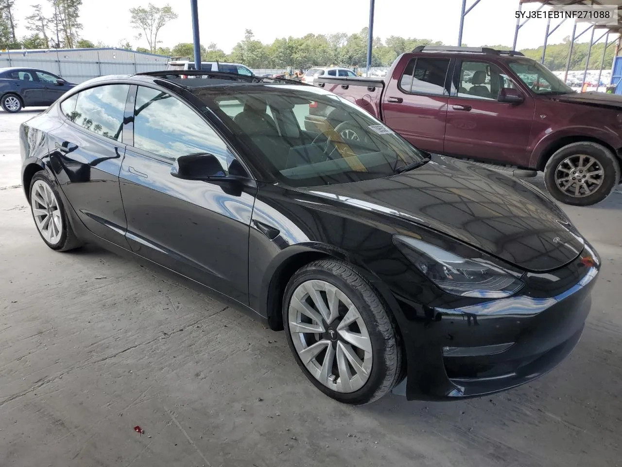 5YJ3E1EB1NF271088 2022 Tesla Model 3