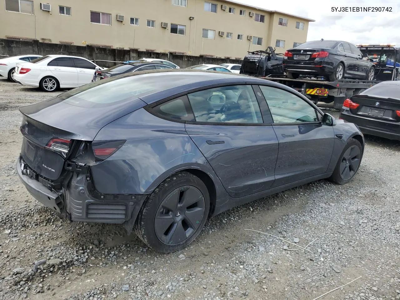 5YJ3E1EB1NF290742 2022 Tesla Model 3