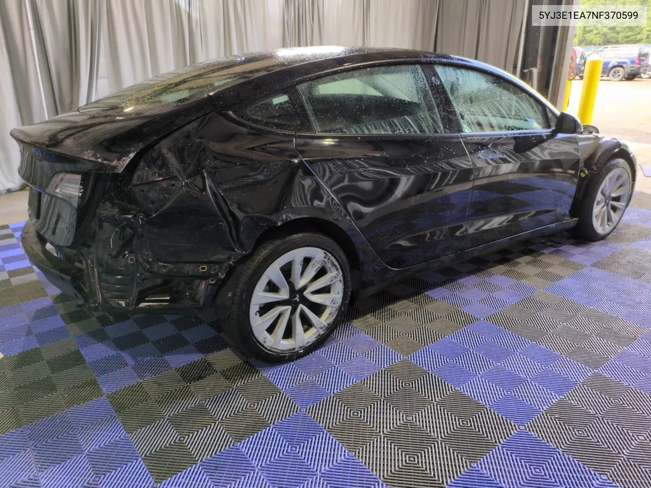 5YJ3E1EA7NF370599 2022 Tesla Model 3