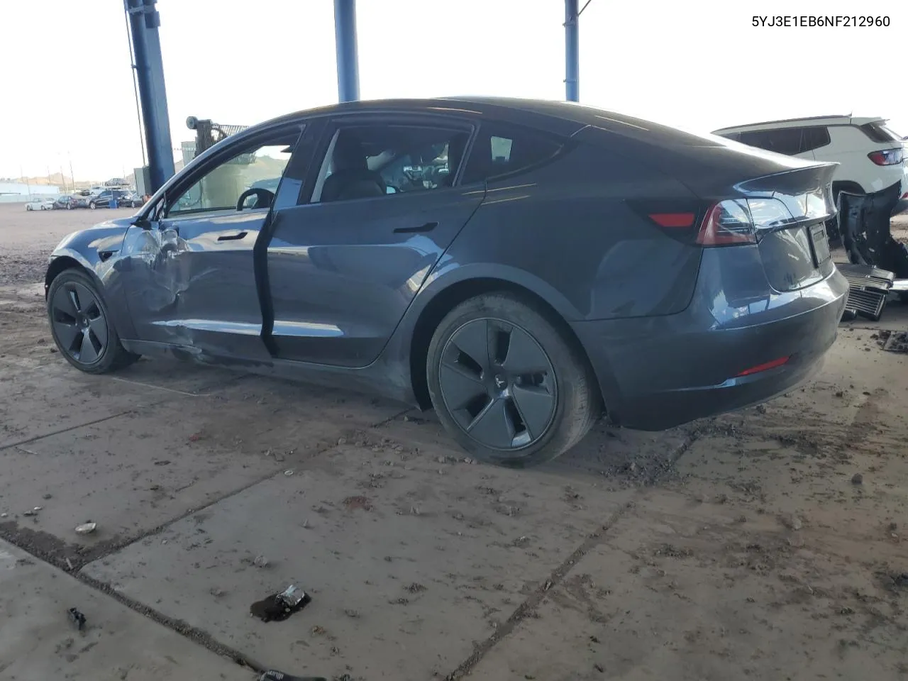 5YJ3E1EB6NF212960 2022 Tesla Model 3