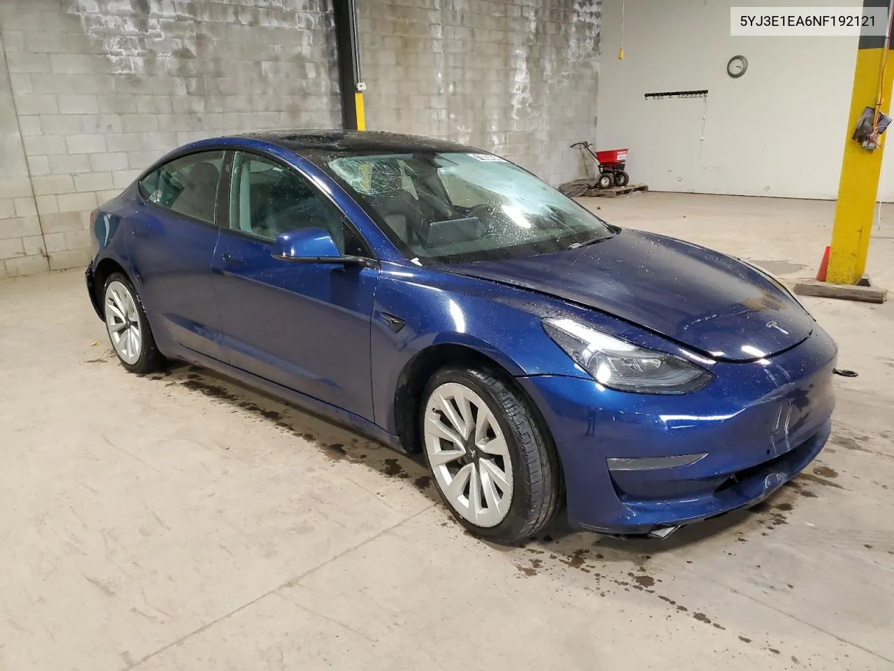 5YJ3E1EA6NF192121 2022 Tesla Model 3