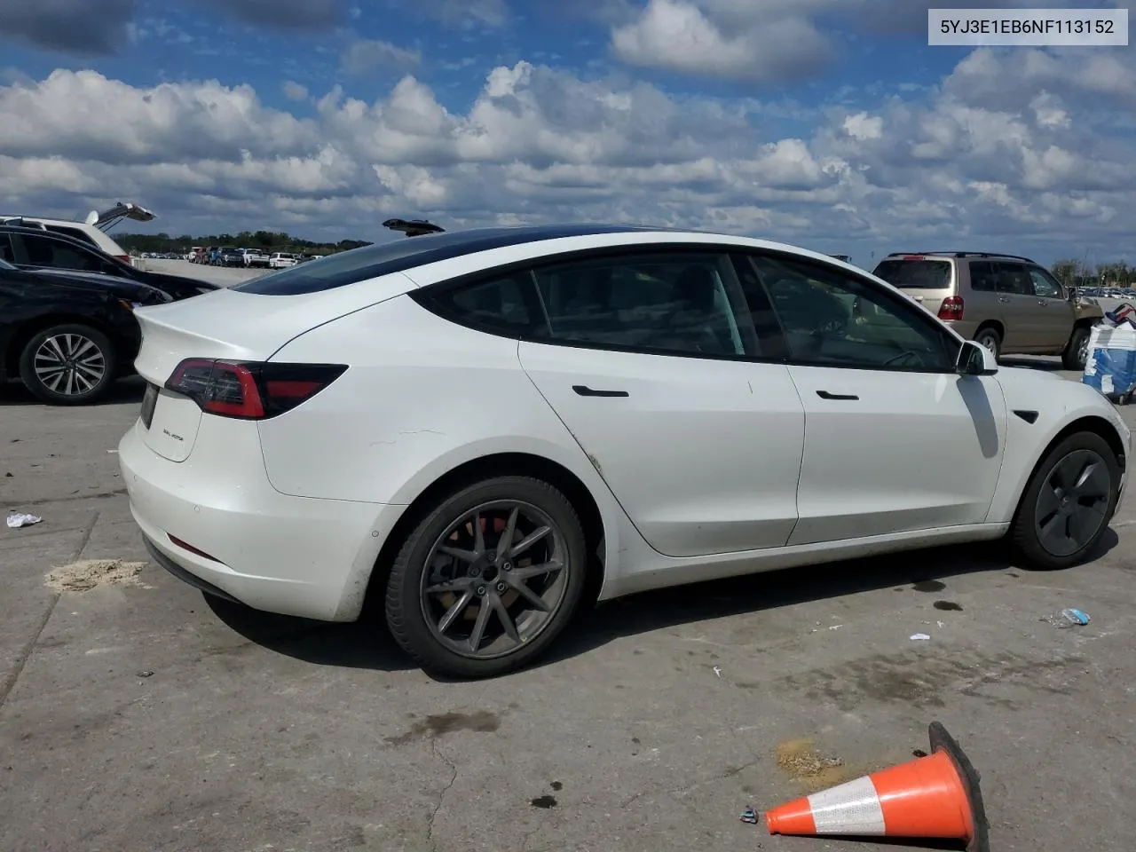 5YJ3E1EB6NF113152 2022 Tesla Model 3