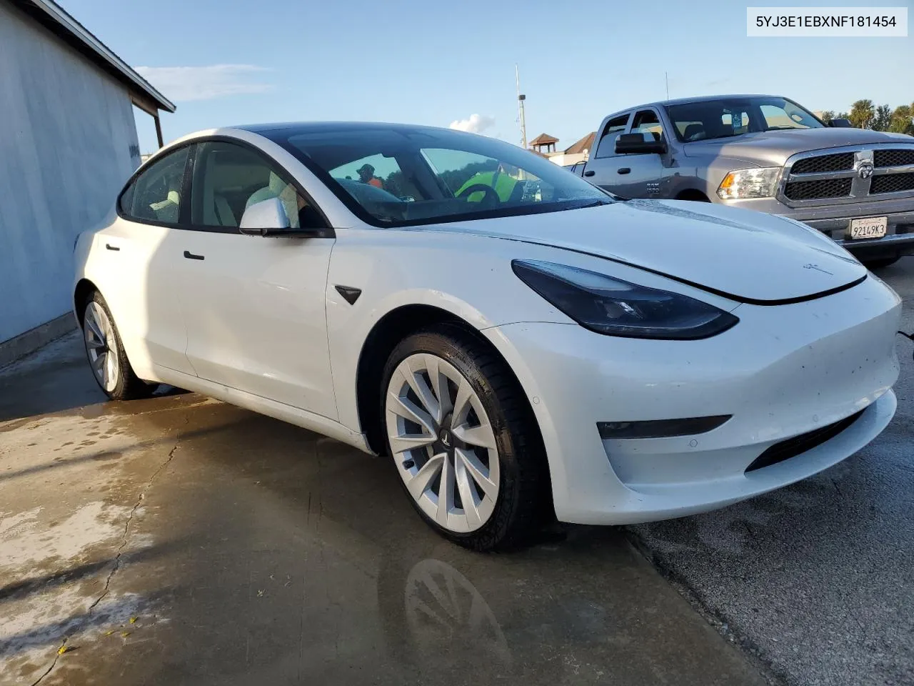 2022 Tesla Model 3 VIN: 5YJ3E1EBXNF181454 Lot: 74084454