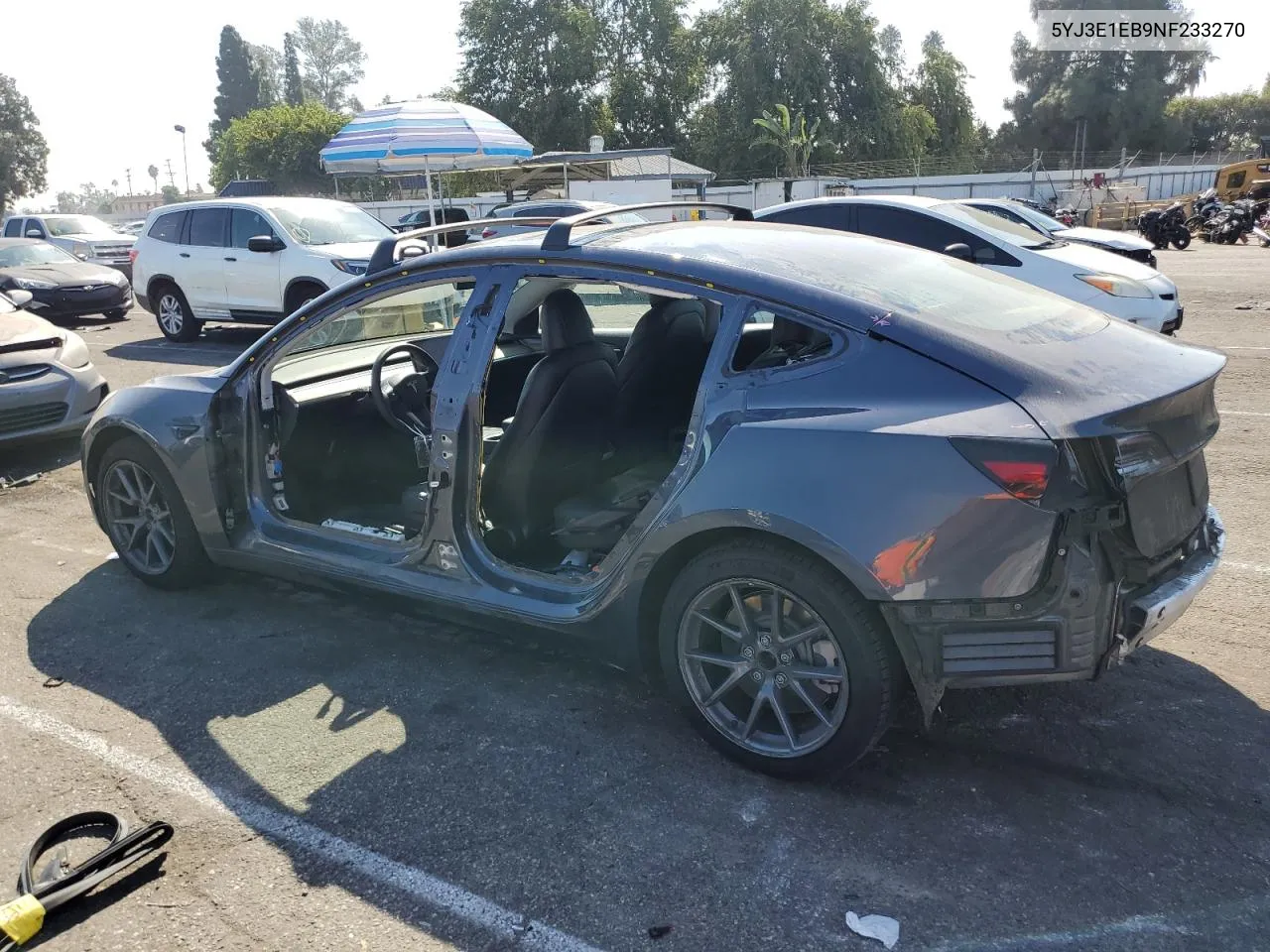 5YJ3E1EB9NF233270 2022 Tesla Model 3