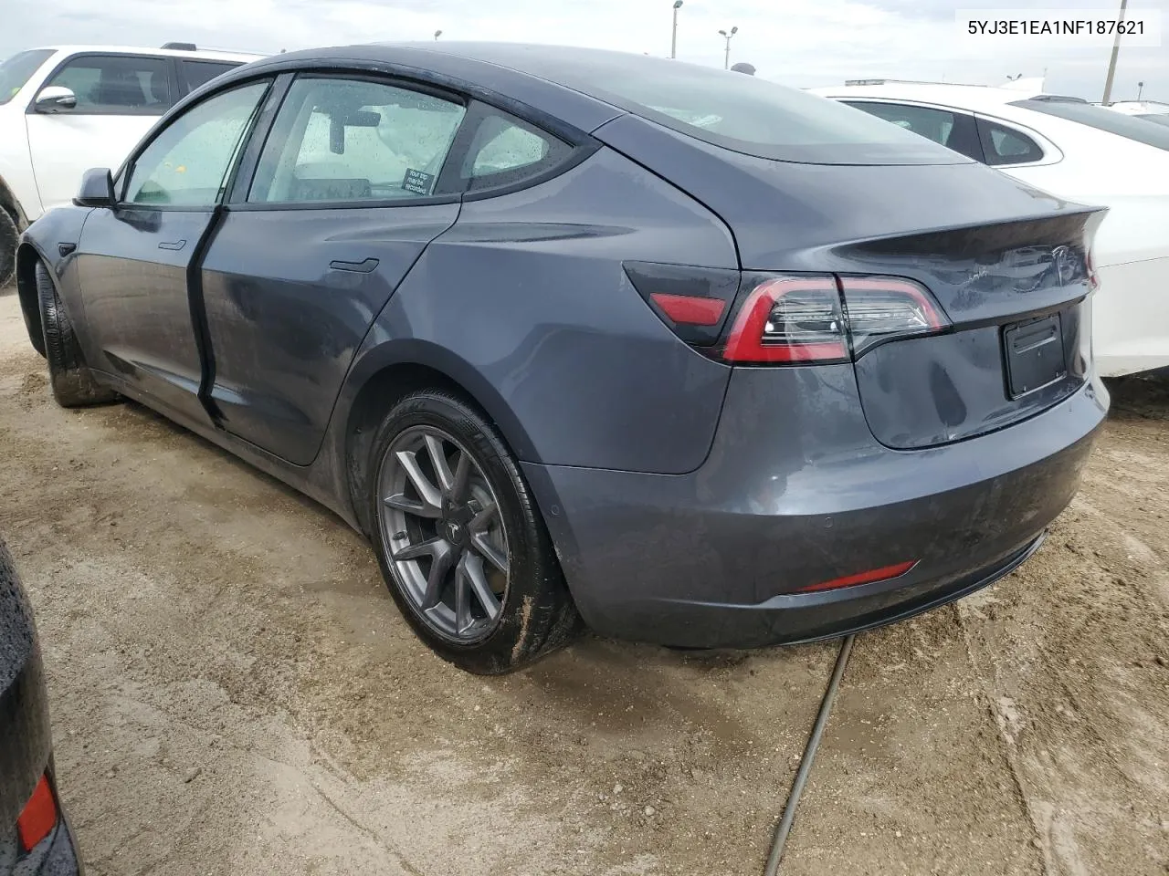 2022 Tesla Model 3 VIN: 5YJ3E1EA1NF187621 Lot: 74421814