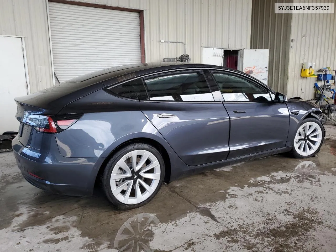 2022 Tesla Model 3 VIN: 5YJ3E1EA6NF357939 Lot: 74496134