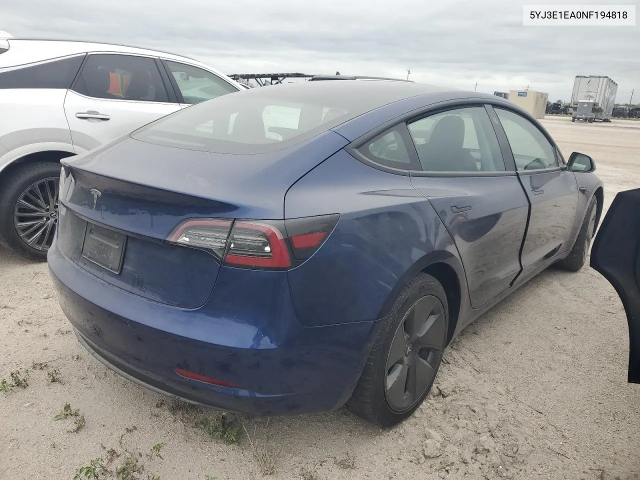 5YJ3E1EA0NF194818 2022 Tesla Model 3