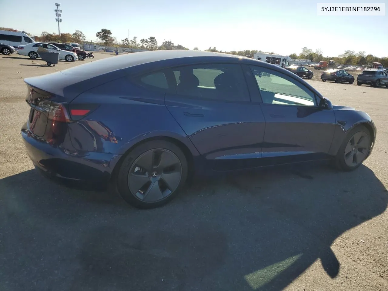 2022 Tesla Model 3 VIN: 5YJ3E1EB1NF182296 Lot: 75895084