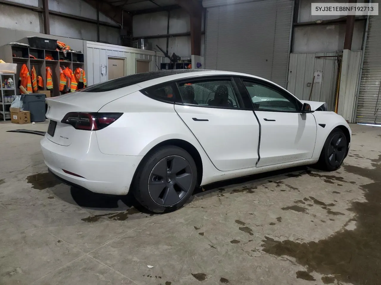 2022 Tesla Model 3 VIN: 5YJ3E1EB8NF192713 Lot: 77983774